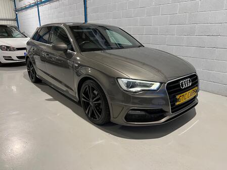 AUDI A3 2.0 TDI S line 