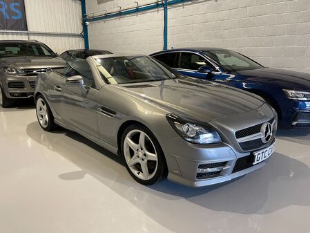 MERCEDES-BENZ SLK SLK200 BLUEEFFICIENCY AMG SPORT