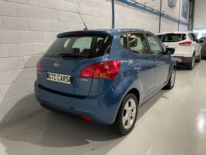 KIA VENGA