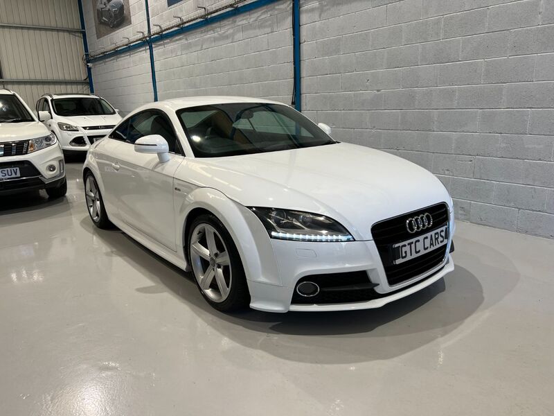 AUDI TT