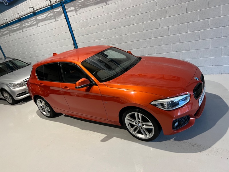 BMW 1 SERIES