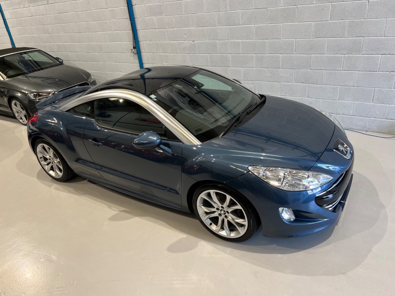 PEUGEOT RCZ