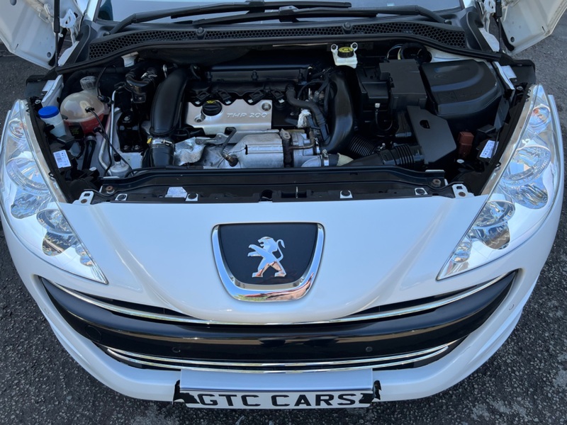 PEUGEOT RCZ