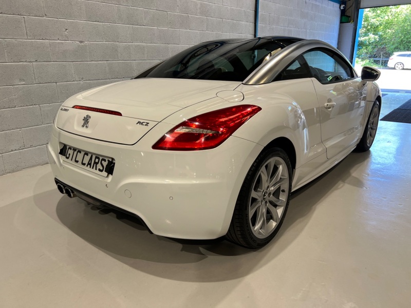 PEUGEOT RCZ