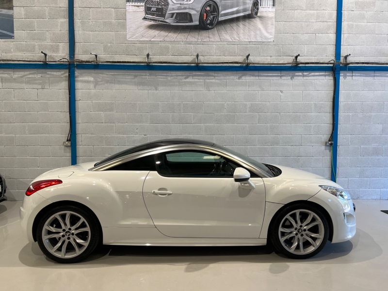 PEUGEOT RCZ