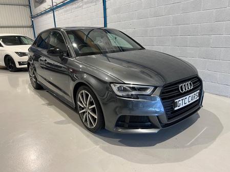 AUDI A3 TFSI S LINE BLACK EDITION